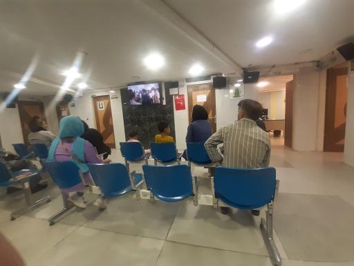 عکس کلینیک دندان پزشکی ولیعصر