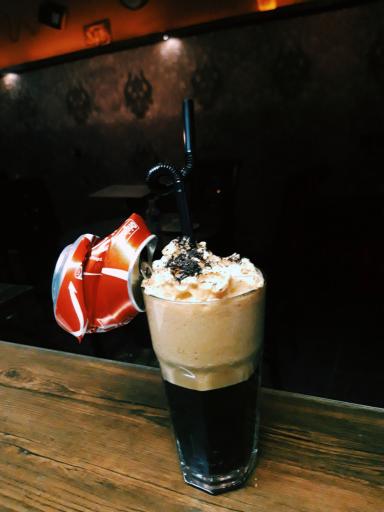 عکس کافه شب