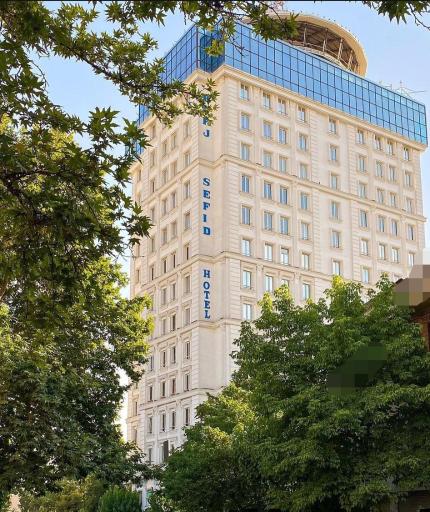 عکس هتل برج سفید