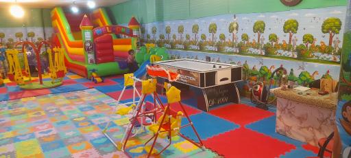 عکس خانه بازی کودک سروین