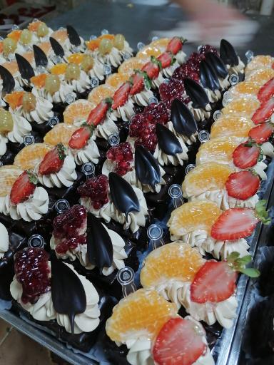 عکس شیرینی سرای نیکو