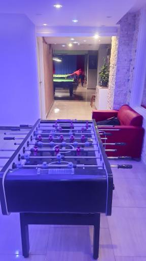 عکس باشگاه بیلیارد باملند