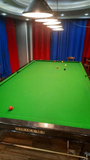 عکس باشگاه بیلیارد باملند