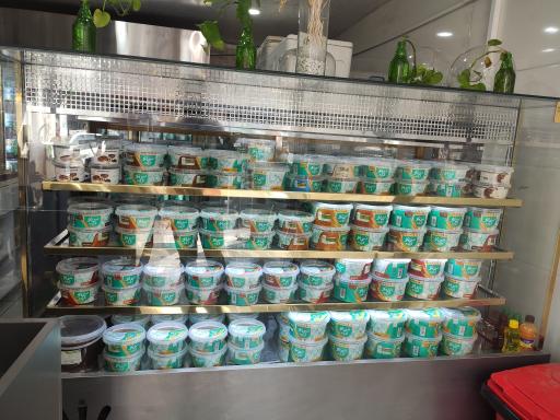 عکس کافه سمنو گل گندم