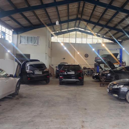 عکس تعمیرگاه ساسان