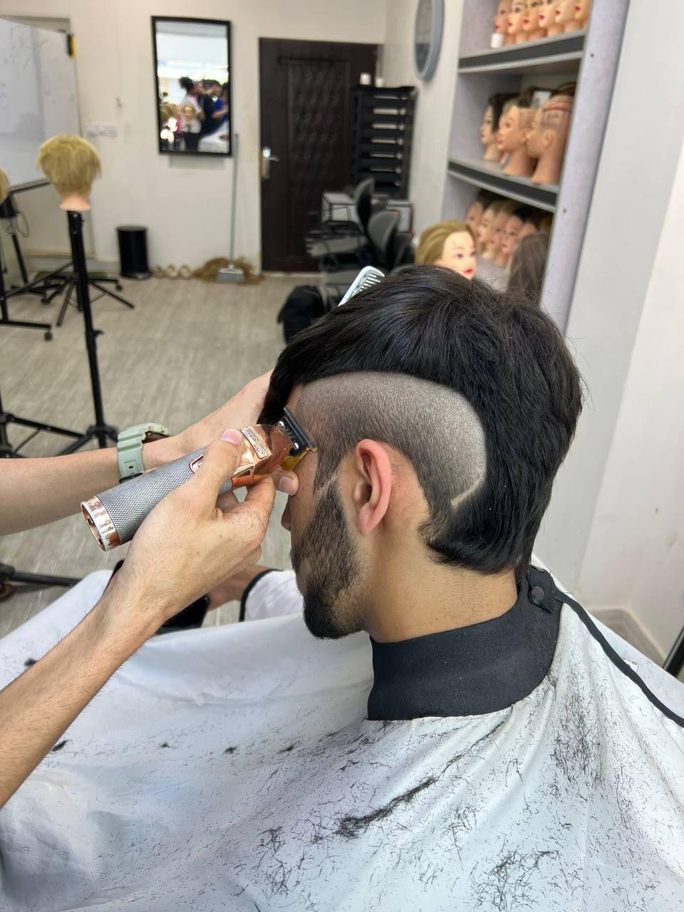 عکس آرایشگاه دهقانی