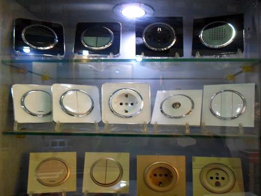 عکس ایران الکتریک و دنا الکتریک