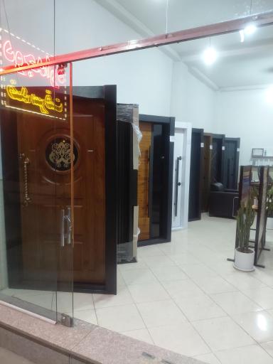 عکس پنجره دوجداره و ضدسرقت ماهان