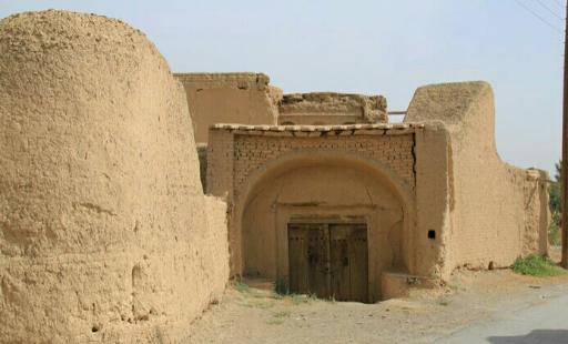 عکس خانه تاریخی کدخدای نیوان سوق