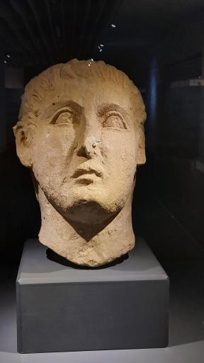 عکس موزه هنر جهان