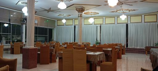 عکس رستوران هتل فجر