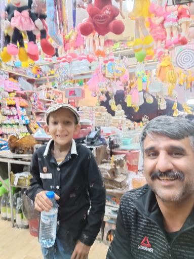 عکس سوپر مارکت برادران قربانی