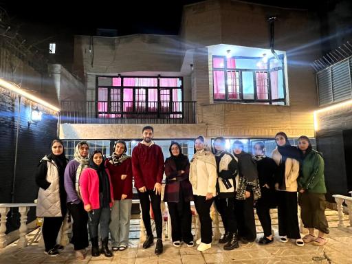 عکس سالن مطالعه دخترانه مخ