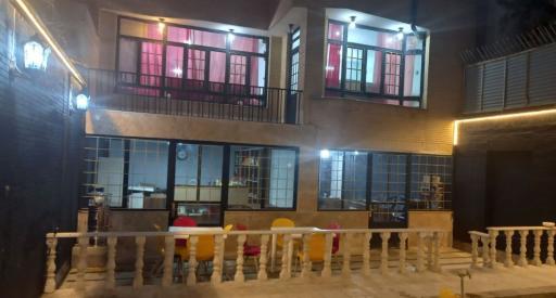 عکس سالن مطالعه دخترانه مخ