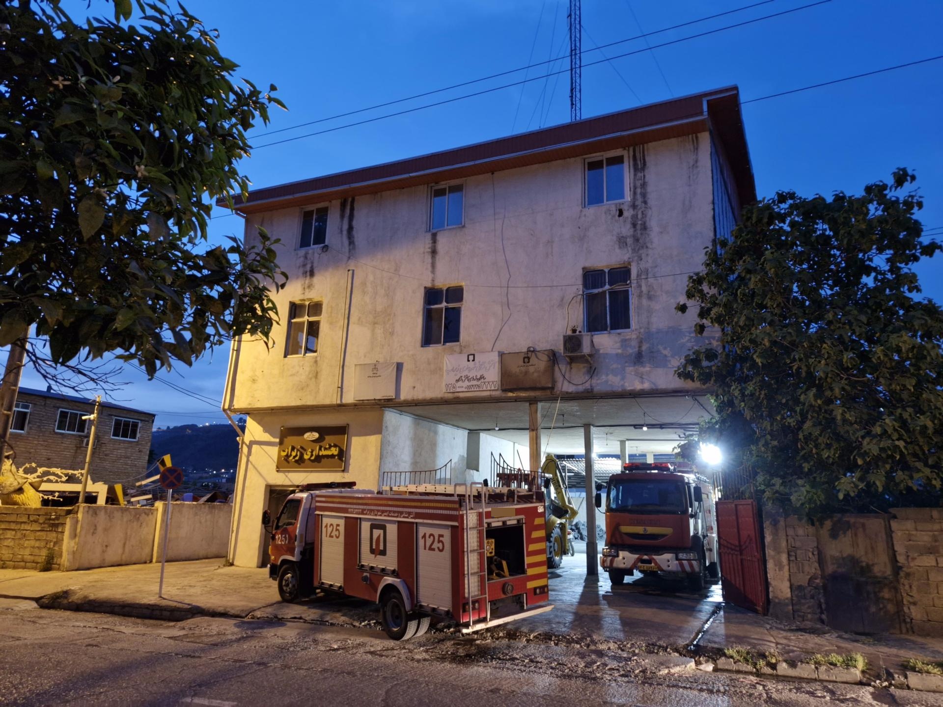 عکس آتش نشانی زیراب