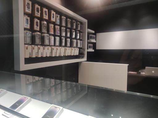 عکس مون استور