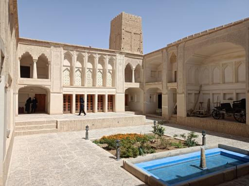 عکس خانه تاریخی صولت