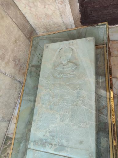 عکس آرامگاه لطفعلی خان زند