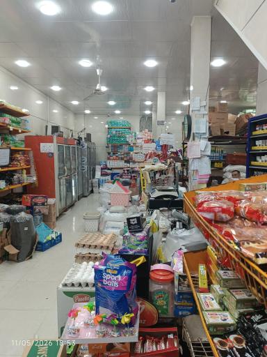 عکس فروشگاه بزرگ قربانی