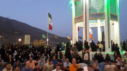 عکس پارکینگ تپه شهدای ارتش