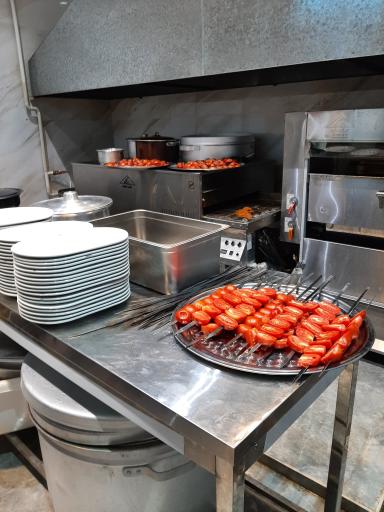 عکس فروشگاه استیل دیزاین