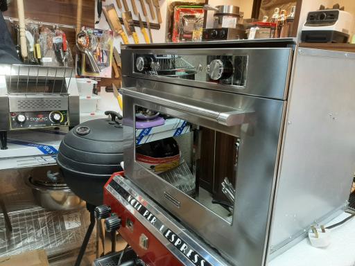 عکس فروشگاه استیل دیزاین