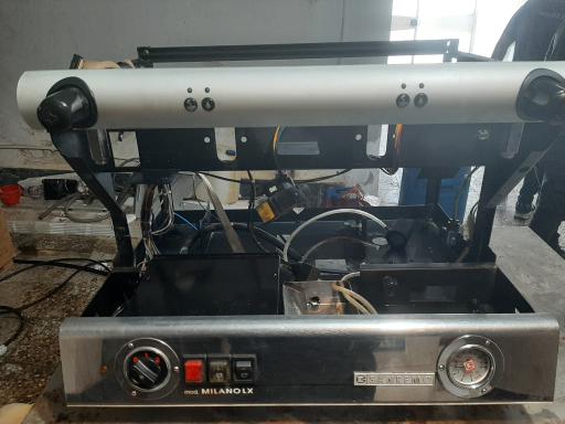 عکس فروشگاه استیل دیزاین