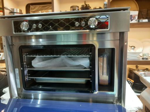 عکس فروشگاه استیل دیزاین