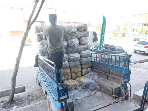 عکس انبار ذغال آقای خان