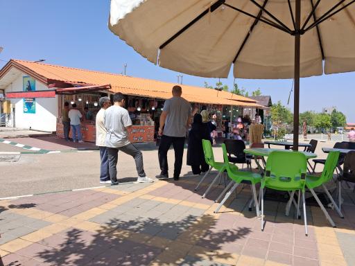 عکس بازارچه پل معلق مشگین شهر