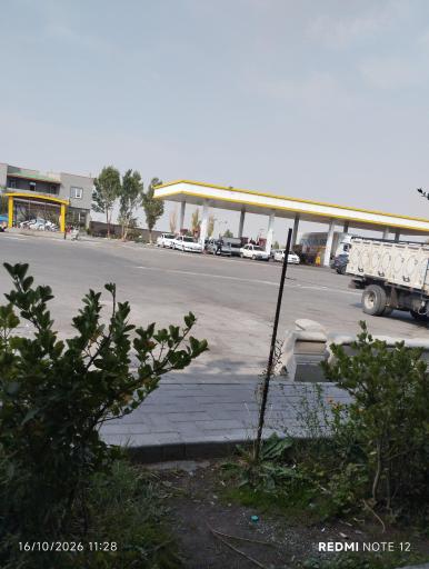 عکس جایگاه سوخت پردیس