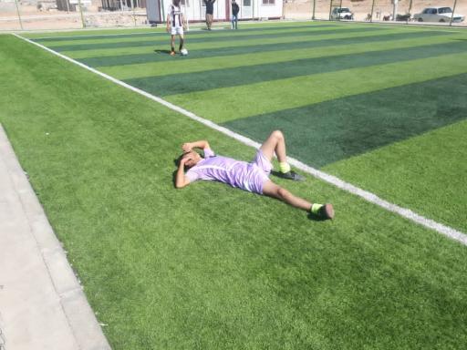 عکس زمین چمن ورزشی نرگان 