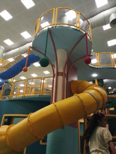 عکس سرزمین روشانو