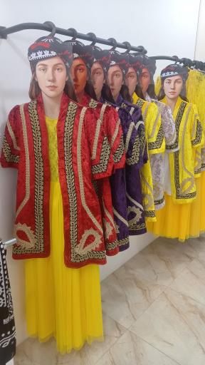 عکس  لباس لری (محلی) آژیا