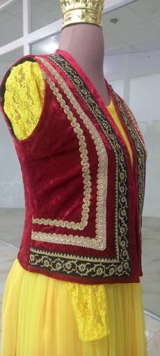 عکس  لباس لری (محلی) آژیا