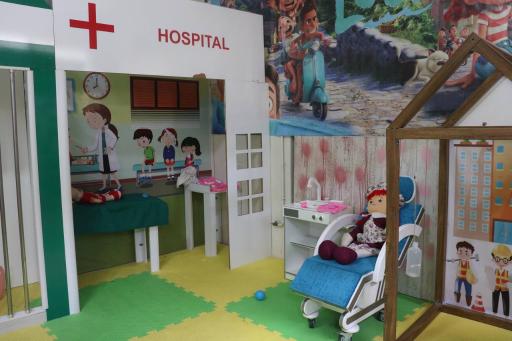 عکس خانه بازی دو زبانه شایلی