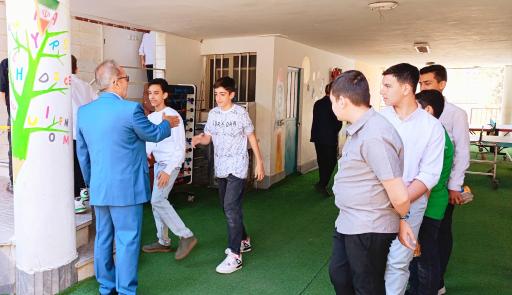 عکس دبیرستان پسرانه پیام شریف (شعبه شریف)