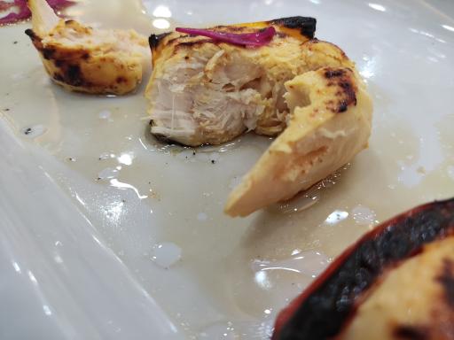 عکس رستوران بوف سپید