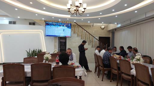 عکس رستوران بوف سپید