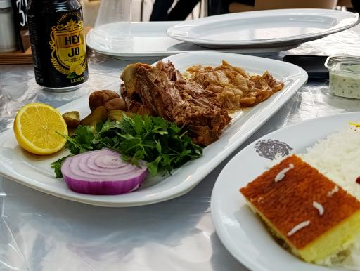 عکس شیشلیک حاج غلام