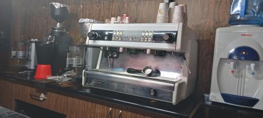 عکس قهوه فروشی رضا فرهمی