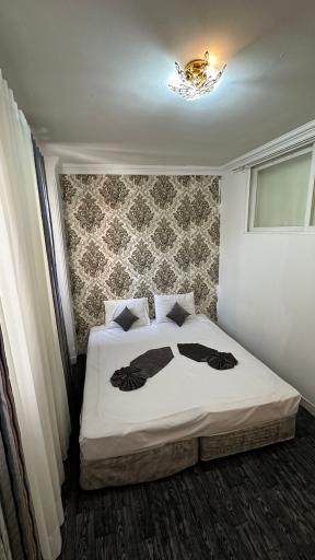 عکس هتل آپارتمان تام (کهنمویی)