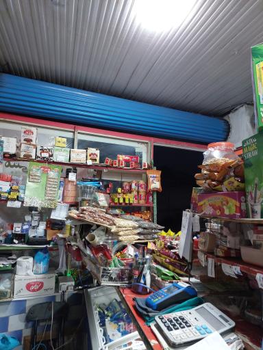 عکس سوپرمارکت و برنج منصور پرتوی