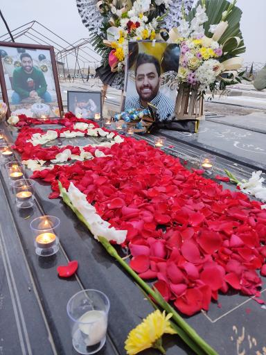 عکس آرامگاه دانیال الوندی