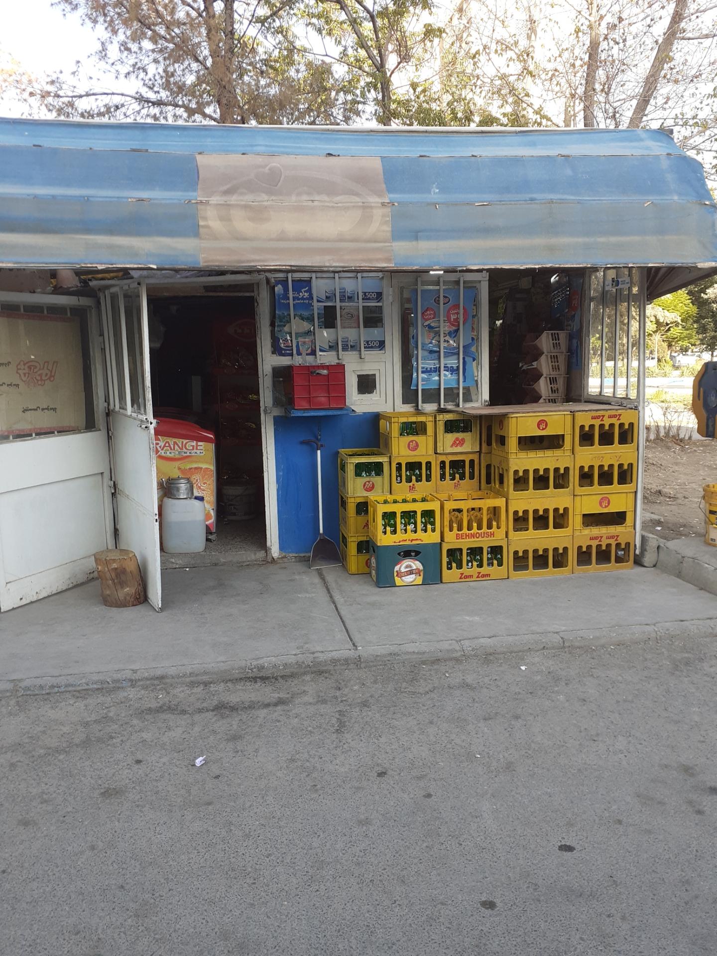 عکس پارکینگ ۲۱ حافظ