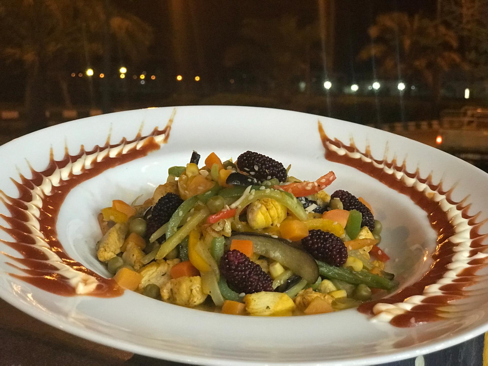 عکس رستوران اقای خاص