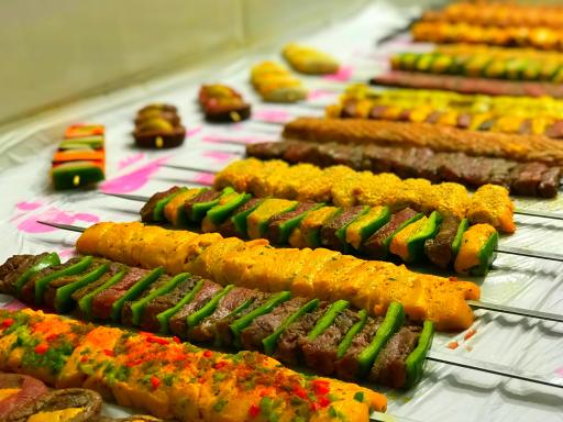 عکس رستوران اقای خاص