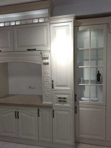 عکس نمایشگاه کابینت و دکوراسیون داخلی رونا چوب 