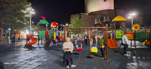 عکس پارک بازی کودکان