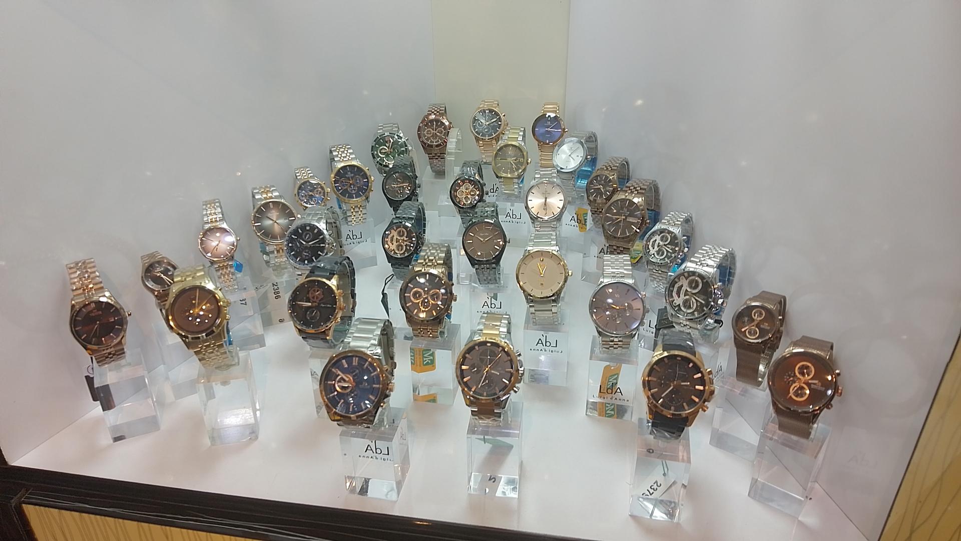 عکس گالری ساعت حسن نژاد 